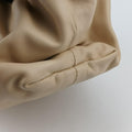 The Chain PouchBeigelambskinB09242481Zザ チェーン ポーチベージュラムスキンB09242481Z