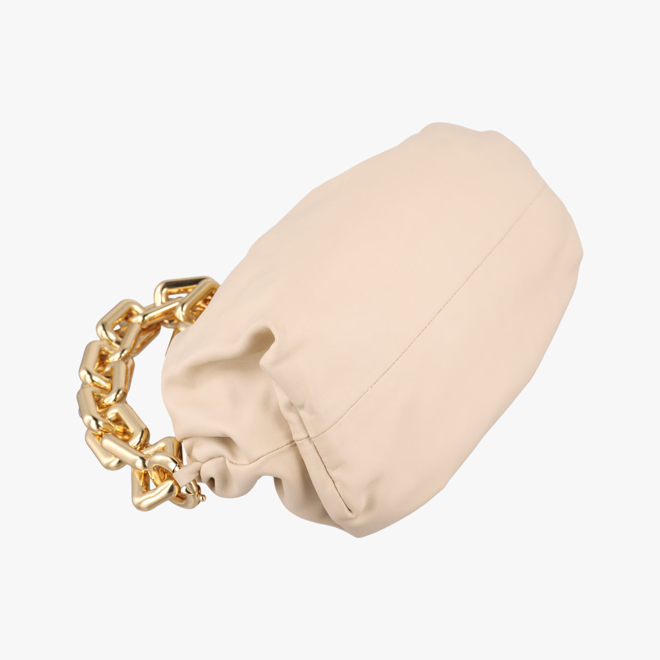 The Chain PouchBeigelambskinB09242481Zザ チェーン ポーチベージュラムスキンB09242481Z