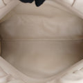 The Chain PouchBeigelambskinB09242481Zザ チェーン ポーチベージュラムスキンB09242481Z