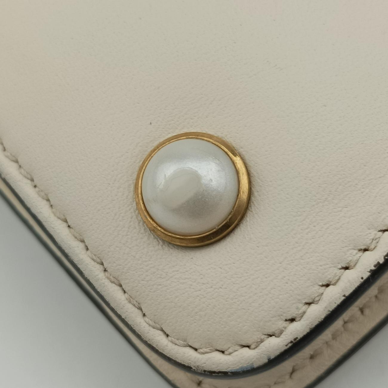 Broadway Pearl BeeWhiteLeather453778I022302051ブロードウェイ パール ビーホワイトレザー453778I022302051