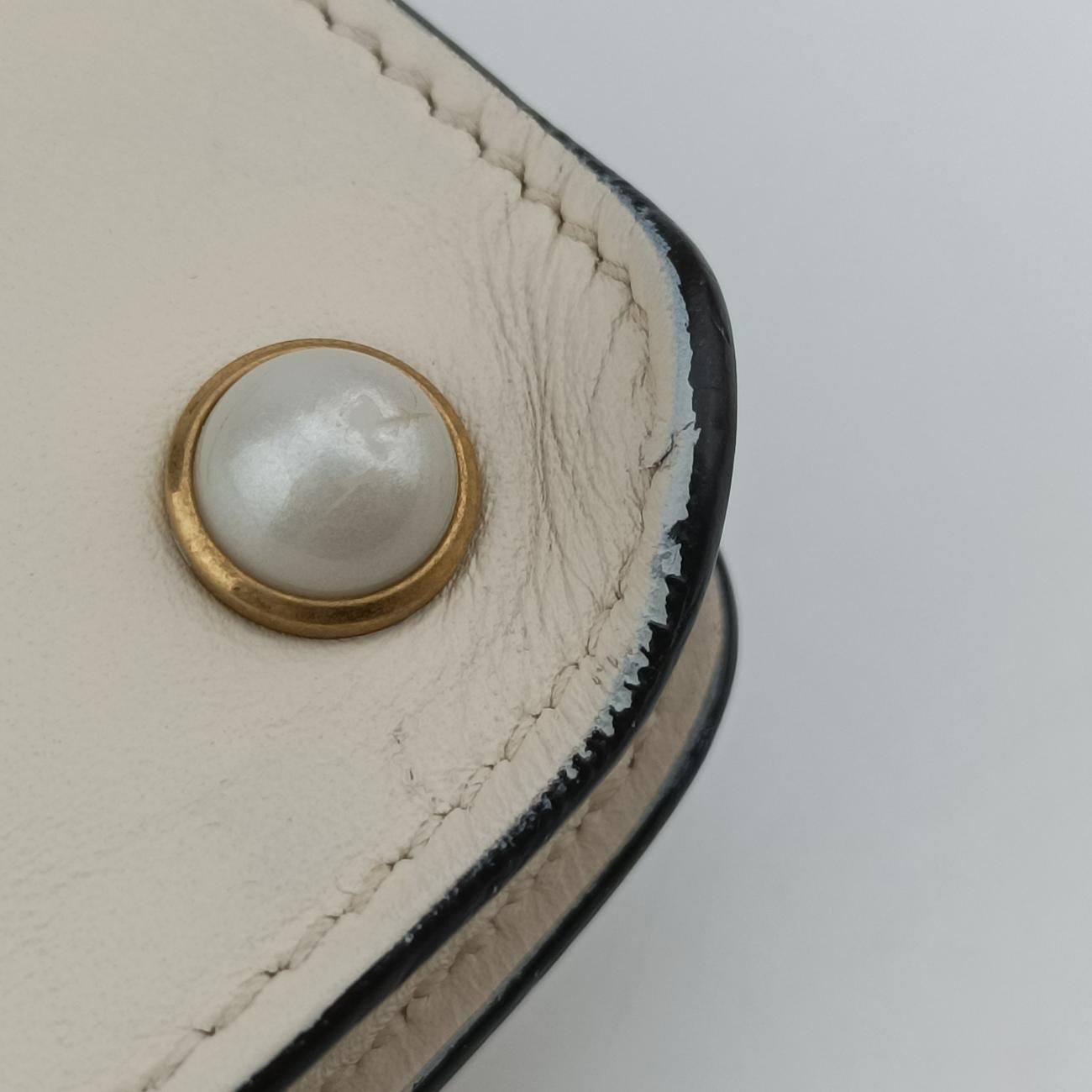 Broadway Pearl BeeWhiteLeather453778I022302051ブロードウェイ パール ビーホワイトレザー453778I022302051