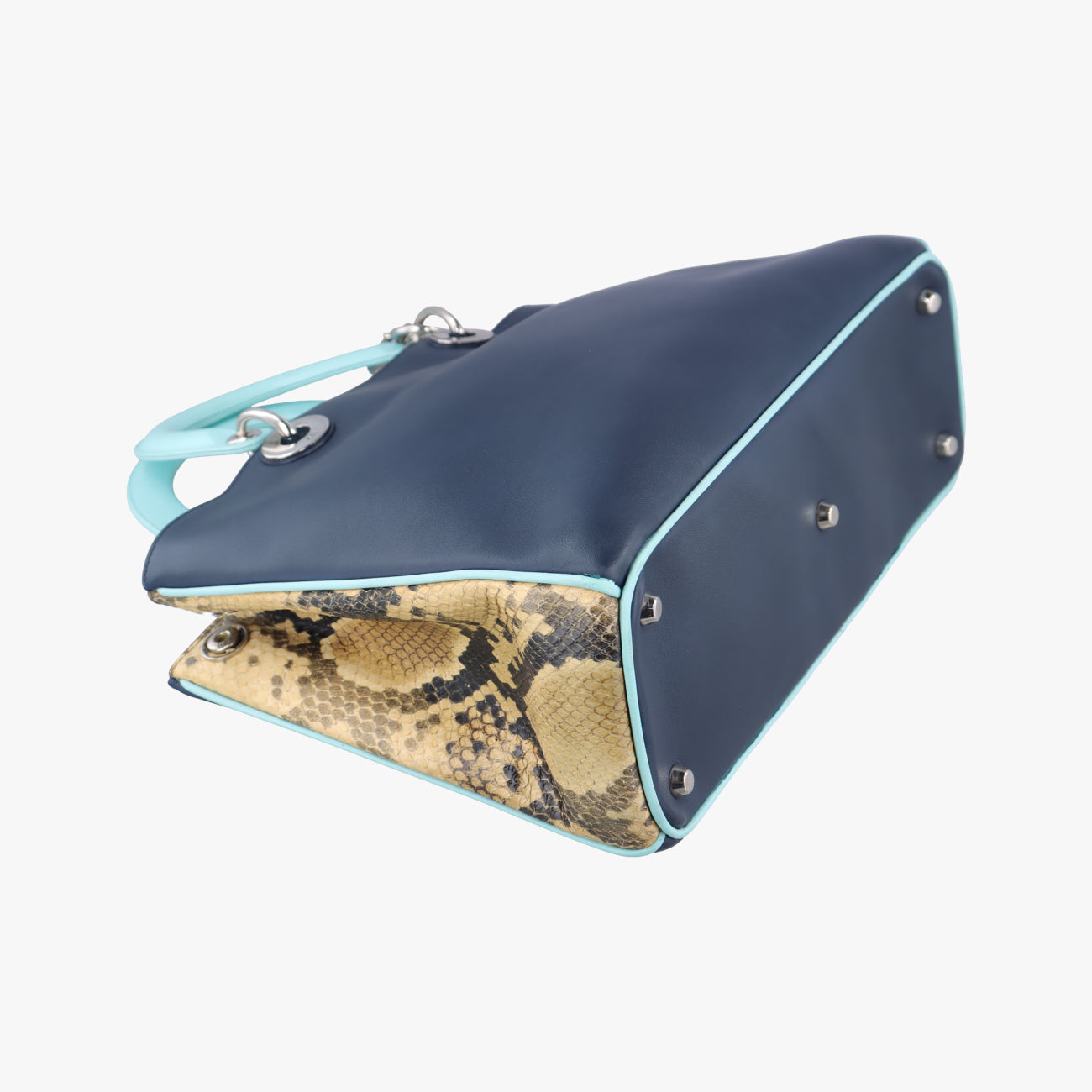 DiorissimoBlueLeather09-MA-1104ディオリッシモブルーレザー09-MA-1104
