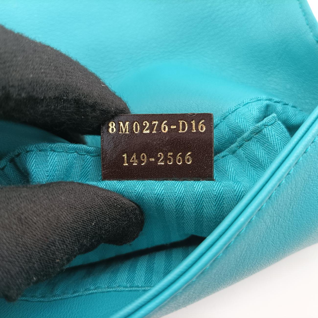 Fendista PochetteBlueLeather8M02768M0276-D16 149-2566フェンディスタ ポシェットブルーレザー8M02768M0276-D16 149-2566