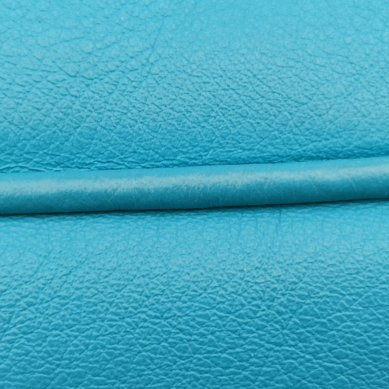 Fendista PochetteBlueLeather8M02768M0276-D16 149-2566フェンディスタ ポシェットブルーレザー8M02768M0276-D16 149-2566