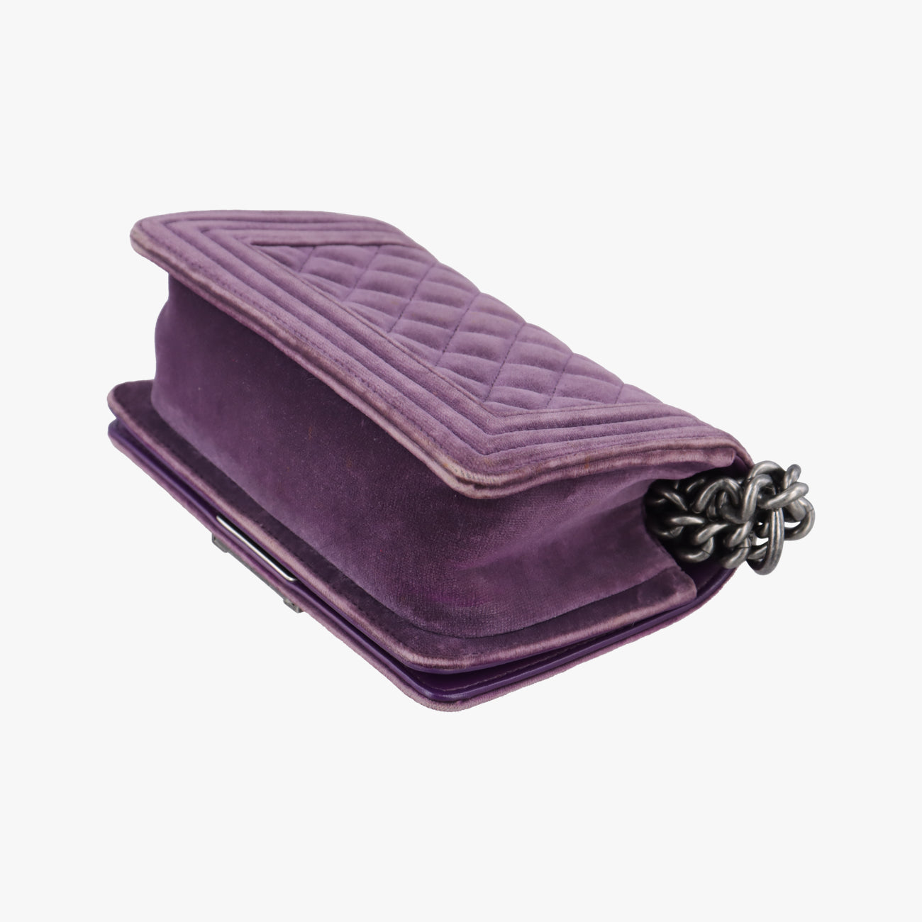 BOY CHANELPurplevelour18308215ボーイシャネルパープルベロアA6741618308215