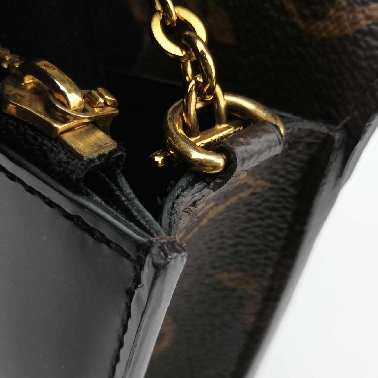 Portefeuille Cherry Wood ChainBlackVernisM63305CA3118ポルトフォイユ チェリーウッドチェーンブラックヴェルニM63305CA3118