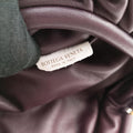 The Chain PouchBurgundyLambskinP01470894Jザ チェーンポーチワインレッドラムスキンP01470894J