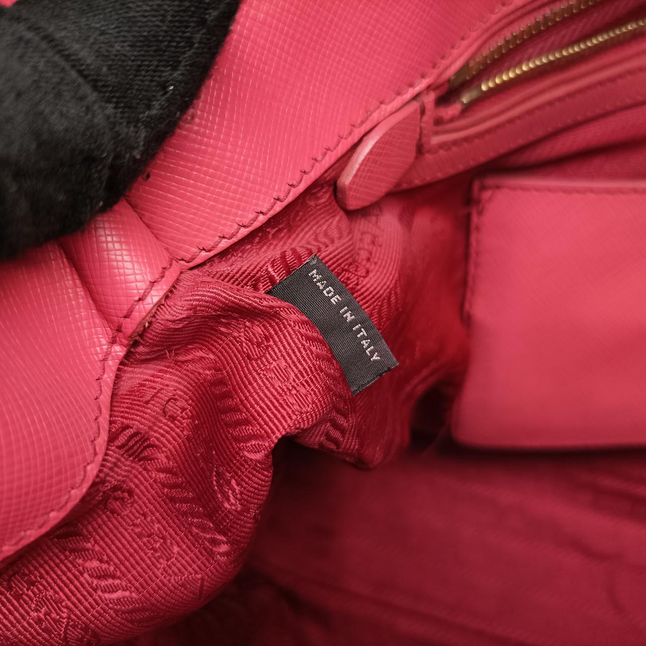 GalleriaPinkSAFFIANO Leather180 7ガレリアピンクサフィアーノレザーBN1786180 7