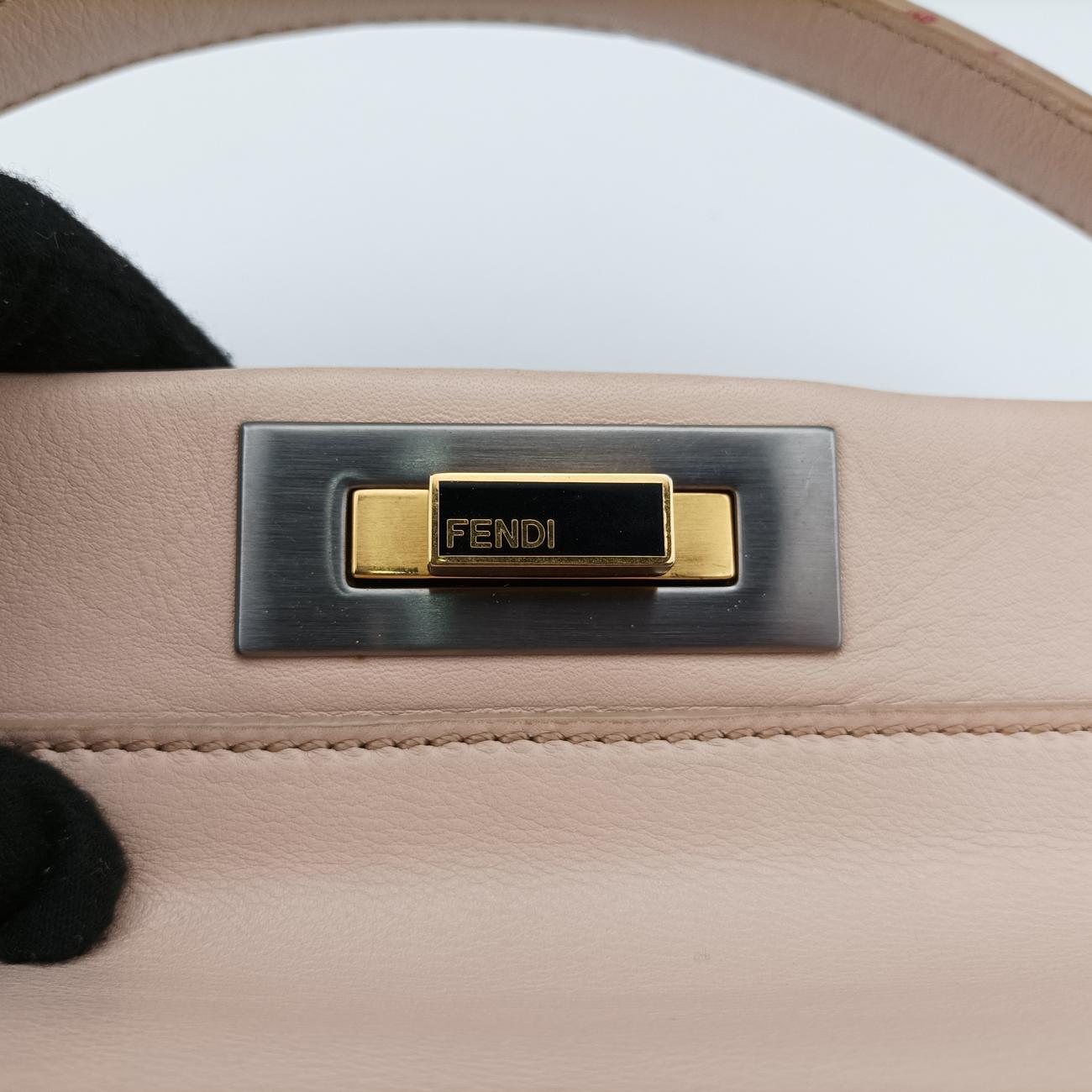 PEEKABOO LargePinkLeather8BN2102373-8BN210-FZM-118ピーカブー ラージピンクレザー8BN2102373-8BN210-FZM-118