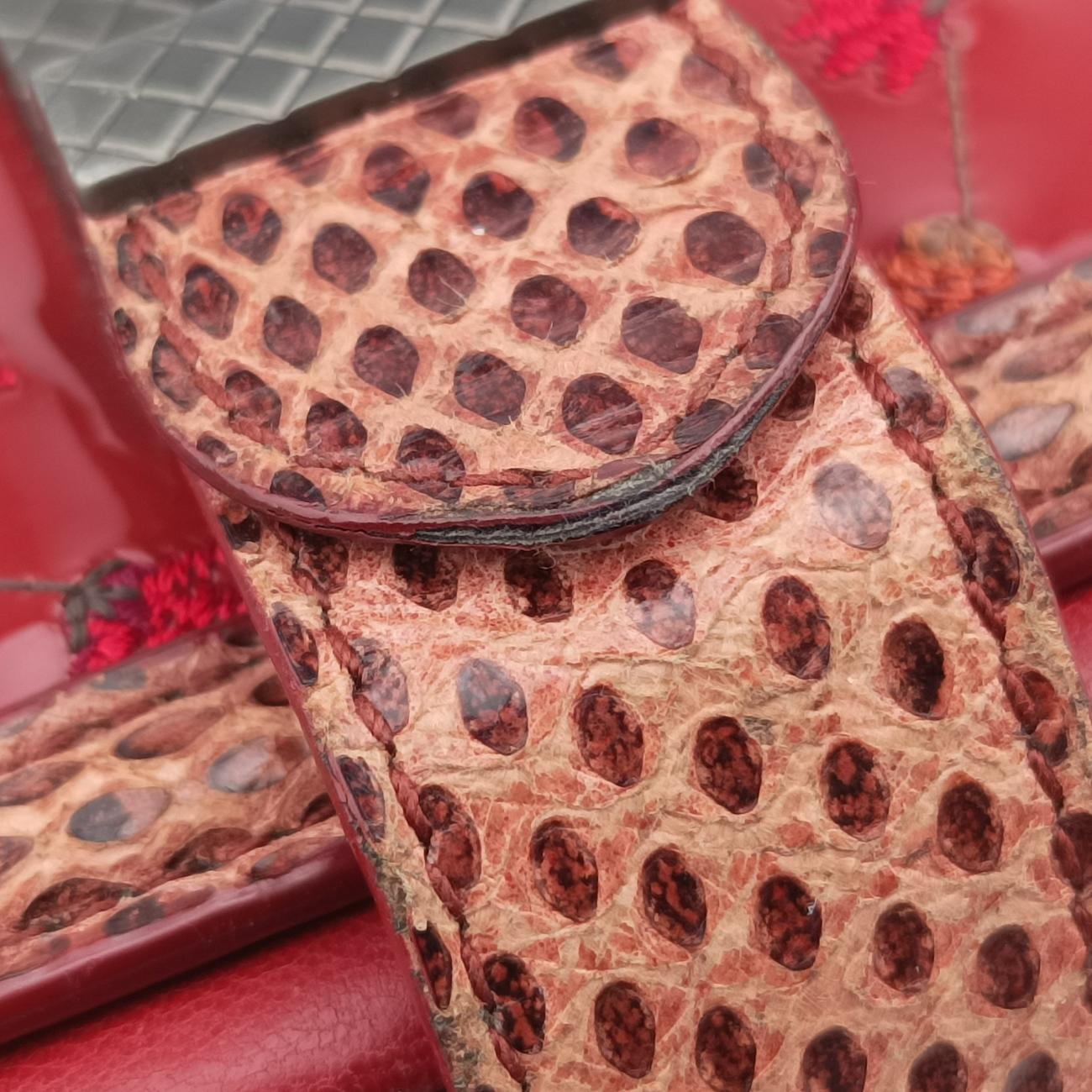 Intrecciato ChainRedPatent x LambskinB06339265Gイントレチャート チェーンレッドパテント×ラムスキンB06339265G