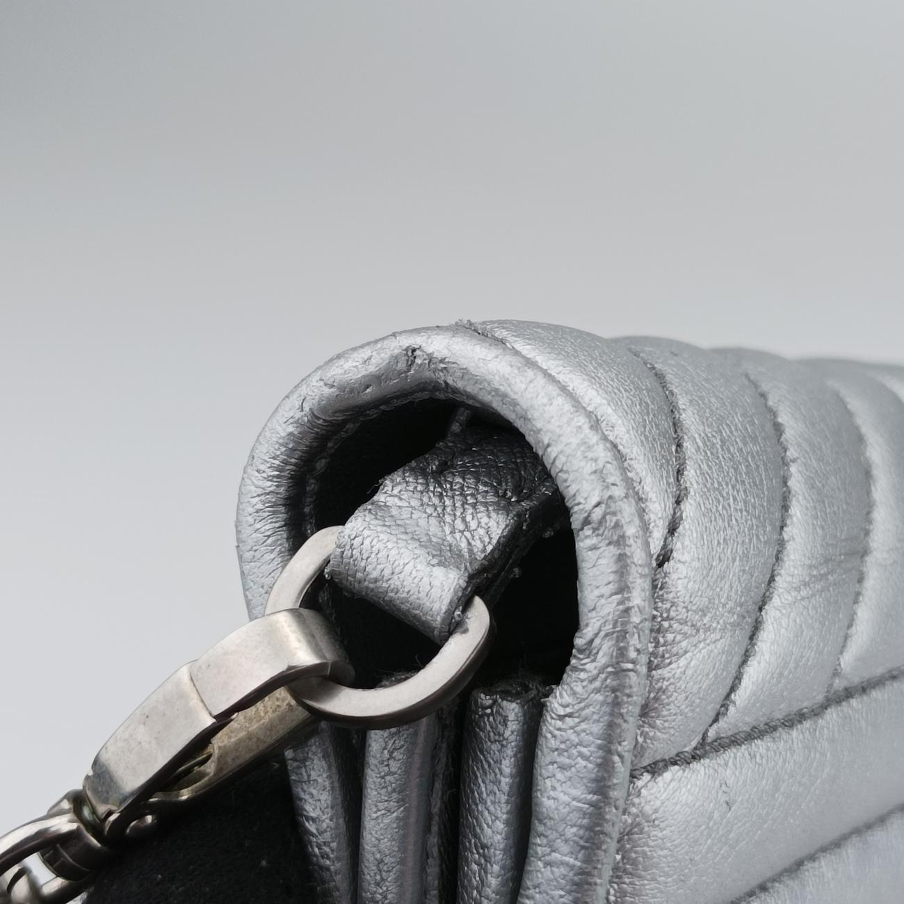Metallic Nappa Stitching Diagramme ChainSilverlambskin62 Dメタリックナッパステッチダイアグラムチェーンシルバーラムスキン62 D