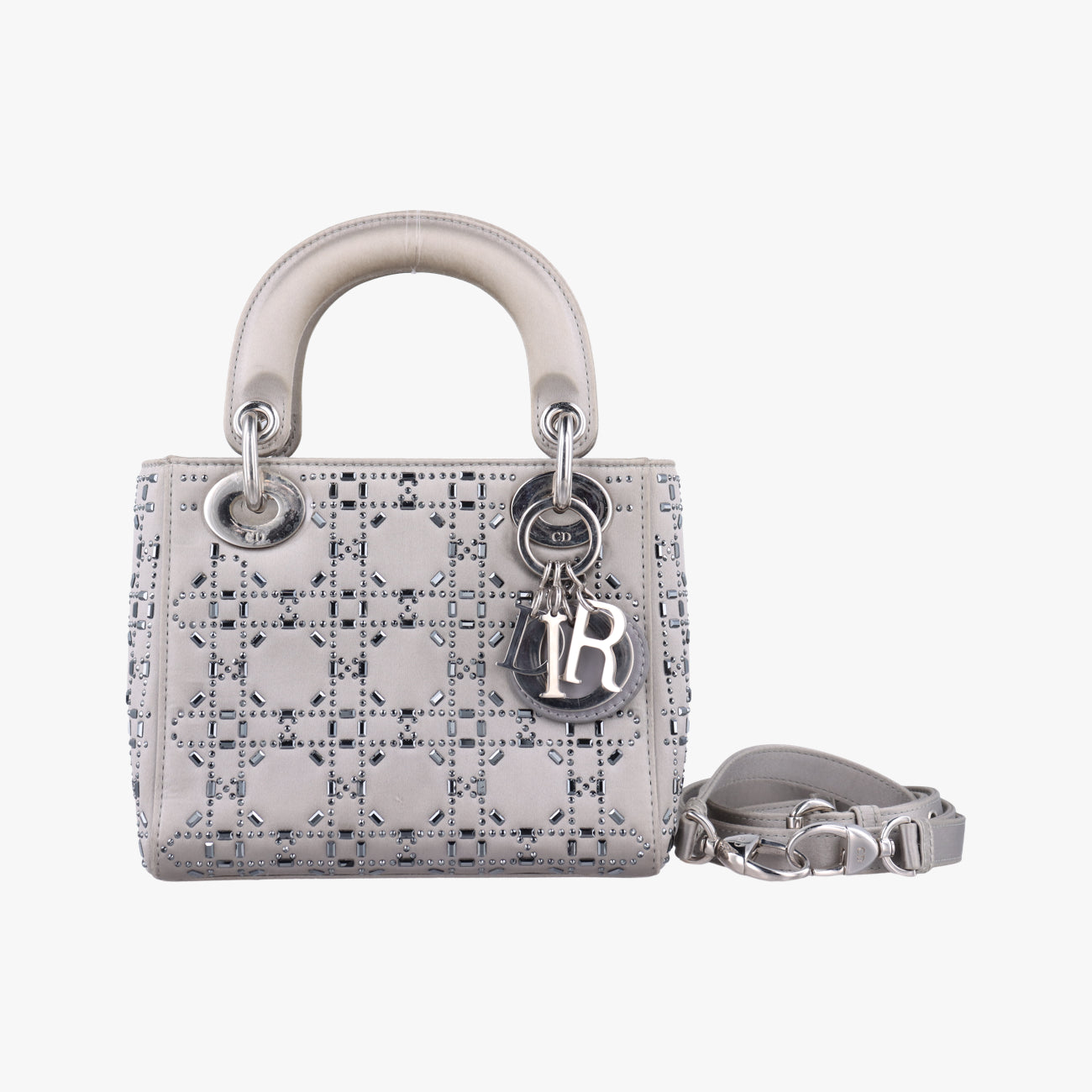 Satin Crystal Cannage Mini Lady DiorSilversatin11-MA-0179サテンクリスタル カナージュ ミニ レディ ディオールシルバーサテン11-MA-0179