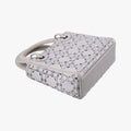 Satin Crystal Cannage Mini Lady DiorSilversatin11-MA-0179サテンクリスタル カナージュ ミニ レディ ディオールシルバーサテン11-MA-0179