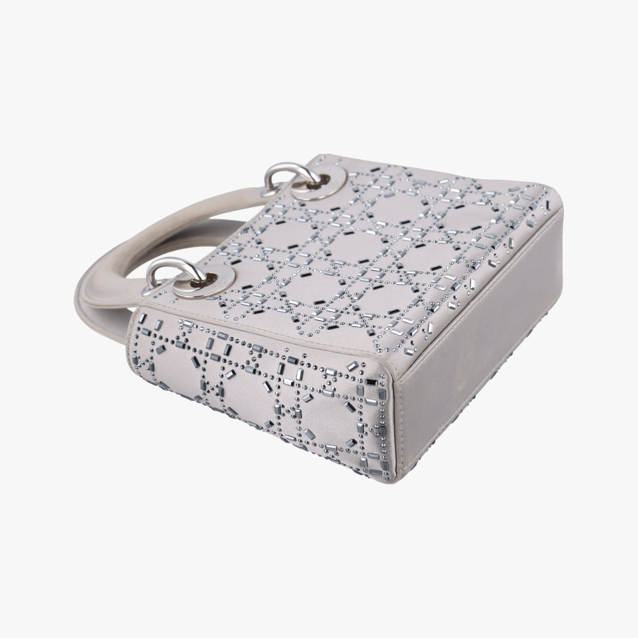 Satin Crystal Cannage Mini Lady DiorSilversatin11-MA-0179サテンクリスタル カナージュ ミニ レディ ディオールシルバーサテン11-MA-0179