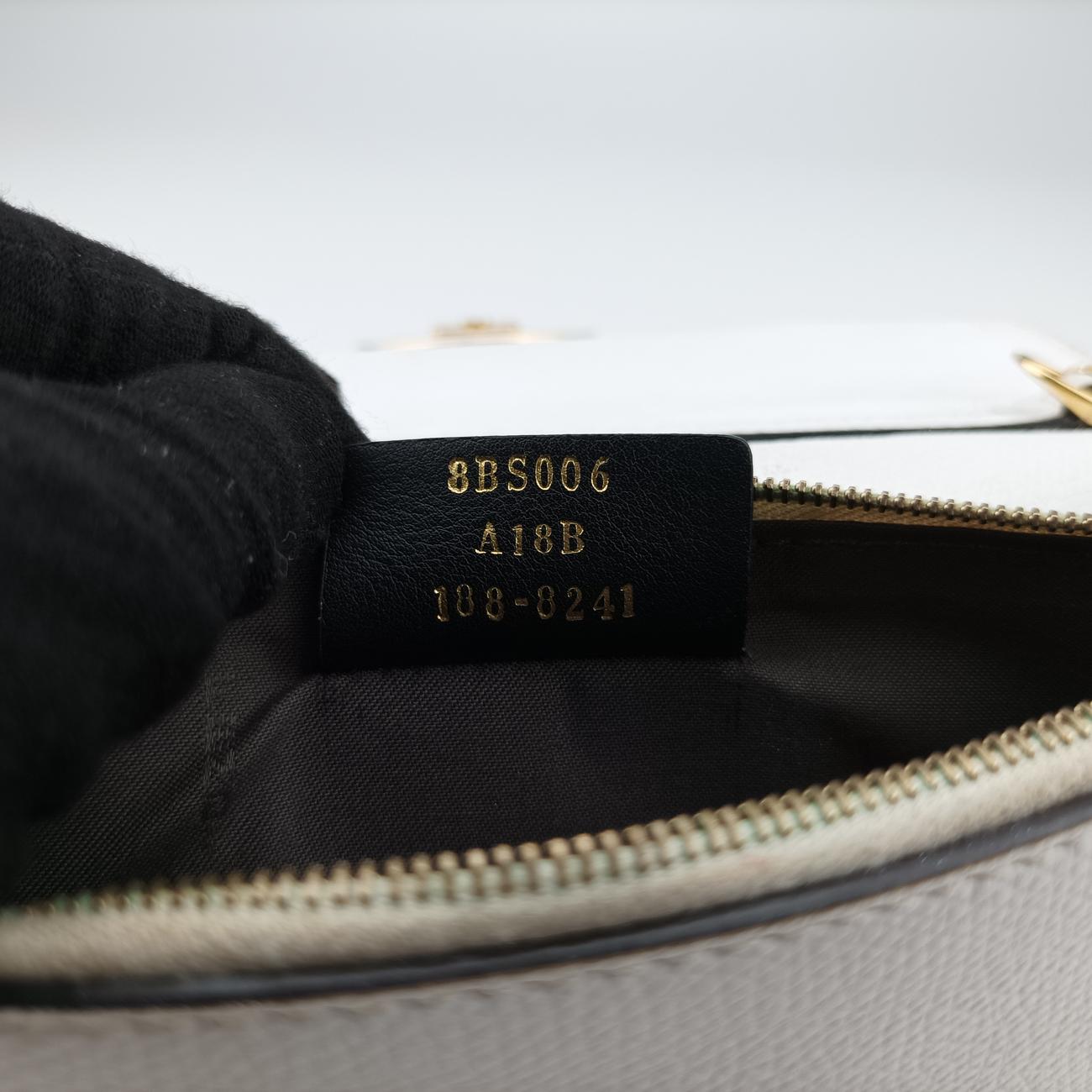 Cruise F is Envelope Kan I logoWhiteLeather8BS0068BS006 A18B 188-8241エフ イズホワイトレザー8BS0068BS006 A18B 188-8241