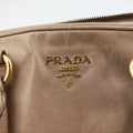 Vitello Shine Shopping ToteBeigeLeatherBL0821208 58/Nヴィテッロ シャイン ショッピングトートベージュレザーBL0821208 58/N