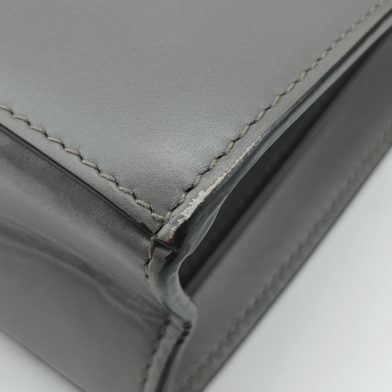 ZUMIGreyLeather576388D030210121ズゥミグレーレザー576388D030210121