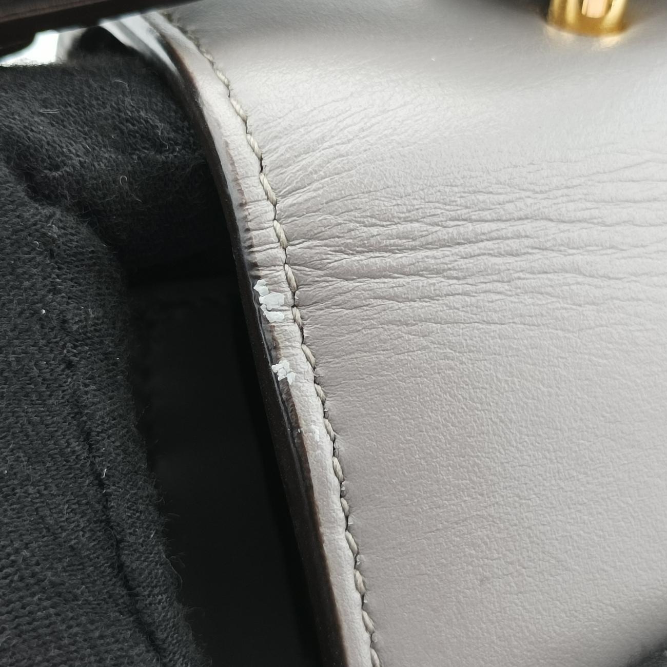 ZUMIGreyLeather576388D030210121ズゥミグレーレザー576388D030210121