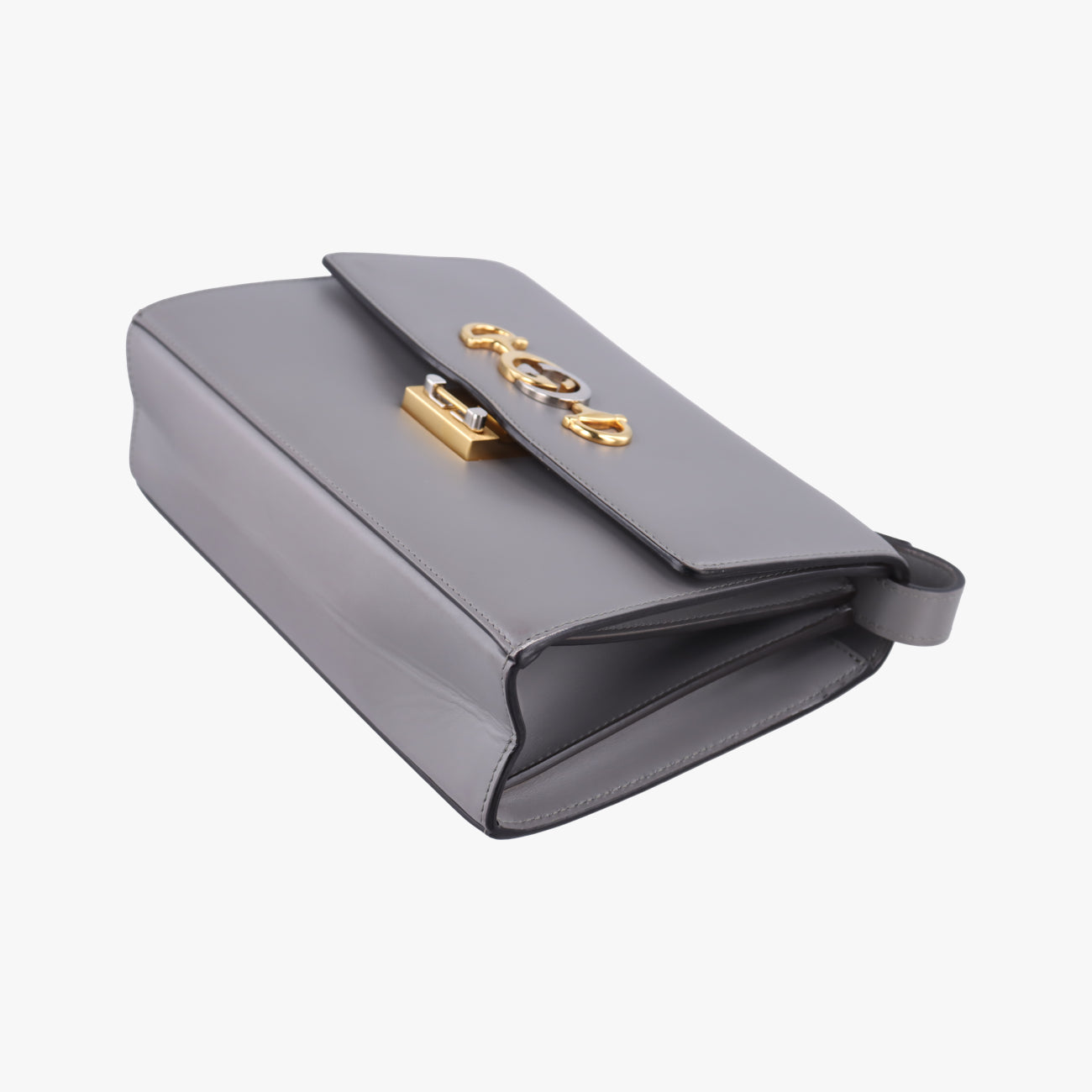 ZUMIGreyLeather576388D030210121ズゥミグレーレザー576388D030210121