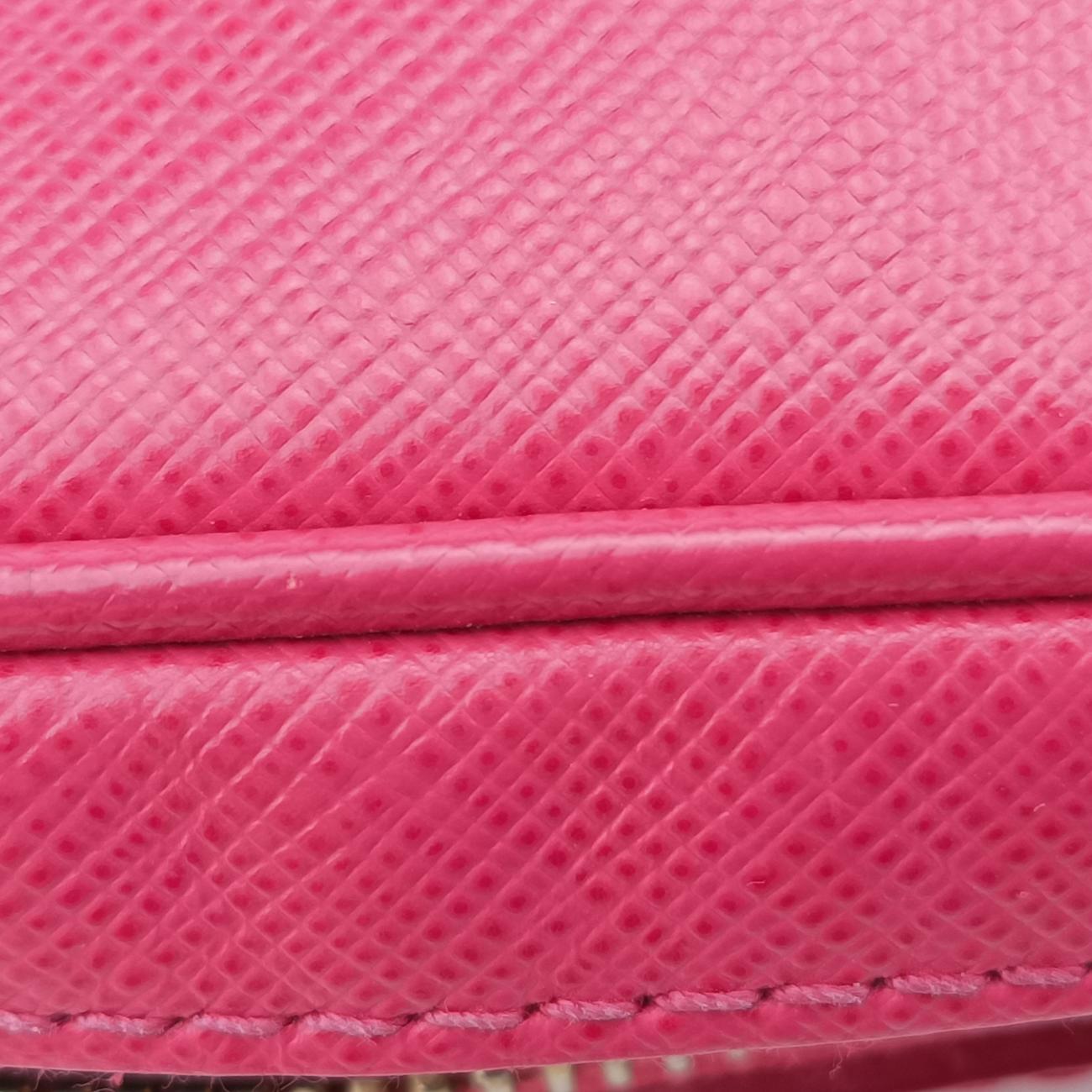VITELLO PHENIX Messenger CameraPinkSAFFIANO Leather31/X 224ヴィッテロ フェニックス カメラピンクサフィアーノレザー1N167431/X 224