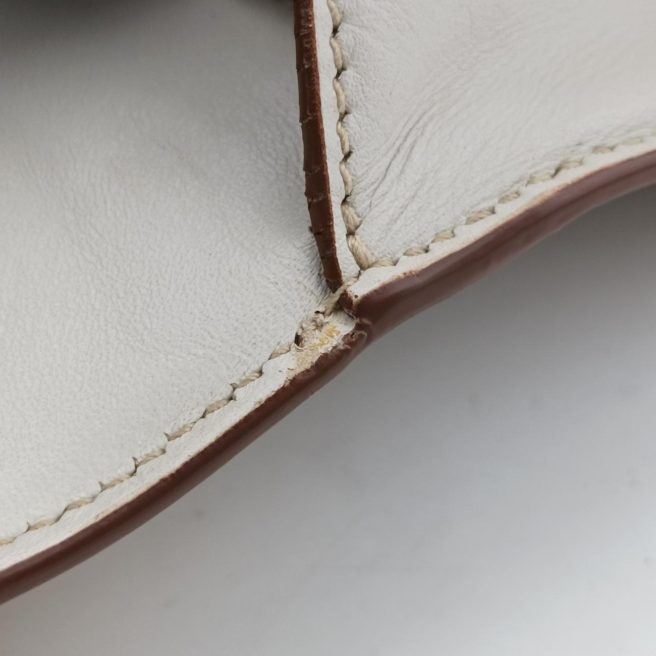 Laser Cut CahierWhiteLeather25レーザーカット カイエホワイトレザー25