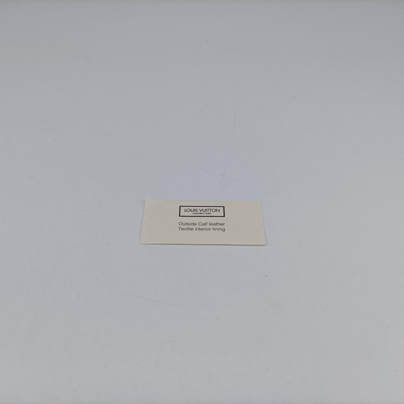 New Wave CameraPinkLeatherM53683TR1139ニューウェーブカメラピンクレザーM53683TR1139
