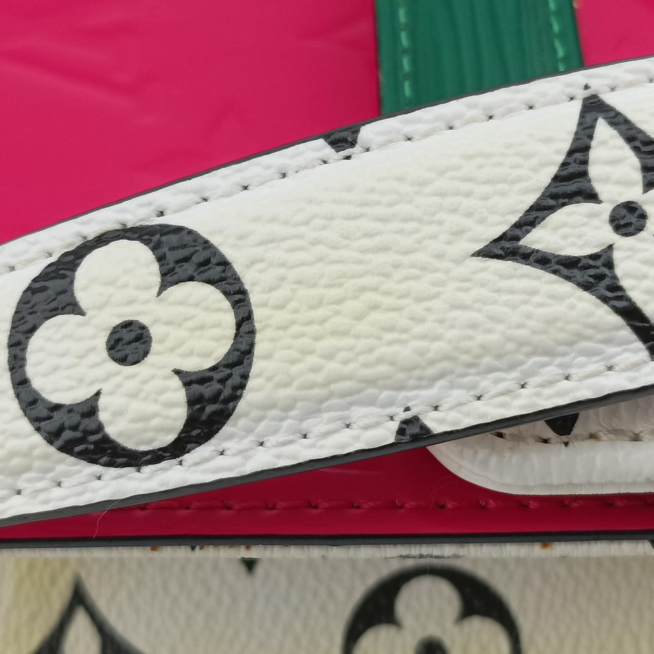 WynwoodRose x Green x MulticolorMonogram Canvas×Vernis×EpiM90443NZ0179ワインウッド PMローズ×グリーン×マルチカラーモノグラムキャンバス x ヴェルニ x エピM90443NZ0179