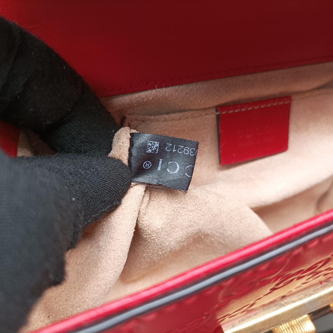 PadlockRedLeather409487Lot number unknownパドロックレッドレザー409487製番不明