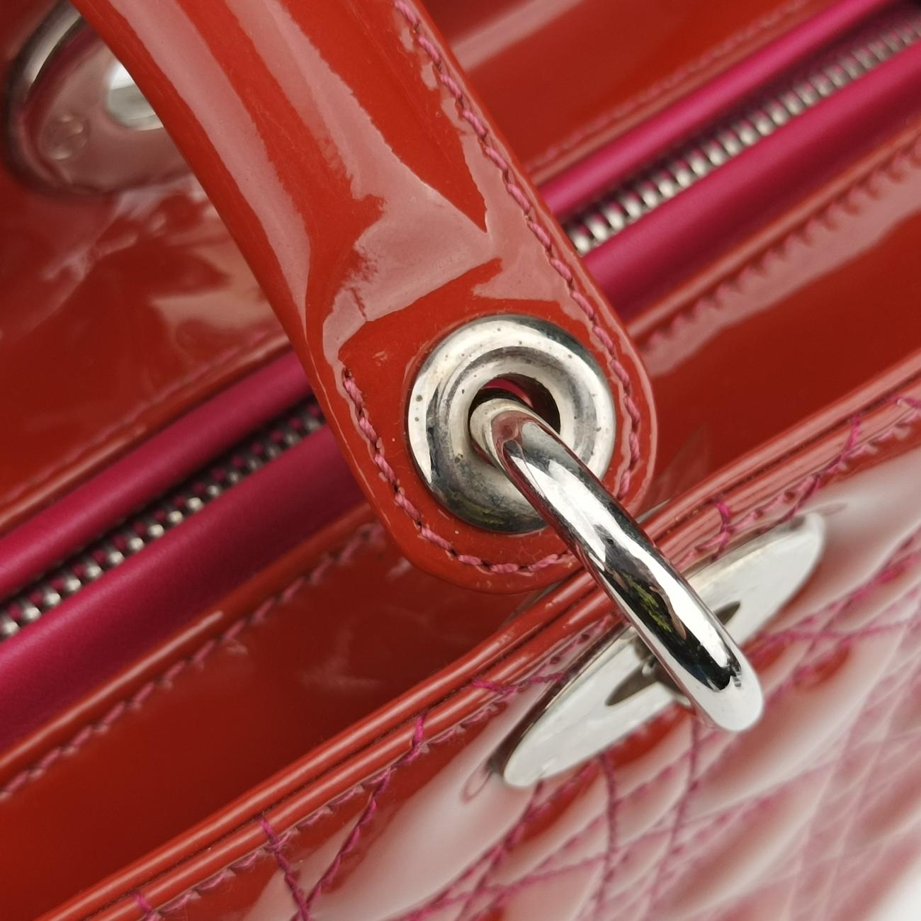 Lady DiorRedpatent00X96-1101レディディオールレッドパテント00X96-1101