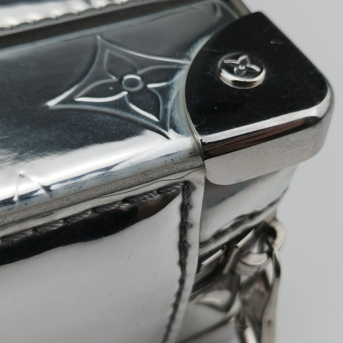 Monogram Mirror Handle Soft TrunkSilverVernisM45885ICチップモノグラム ミラー ハンドル ソフトトランク 2021AWシルバーヴェルニM45885ICチップ