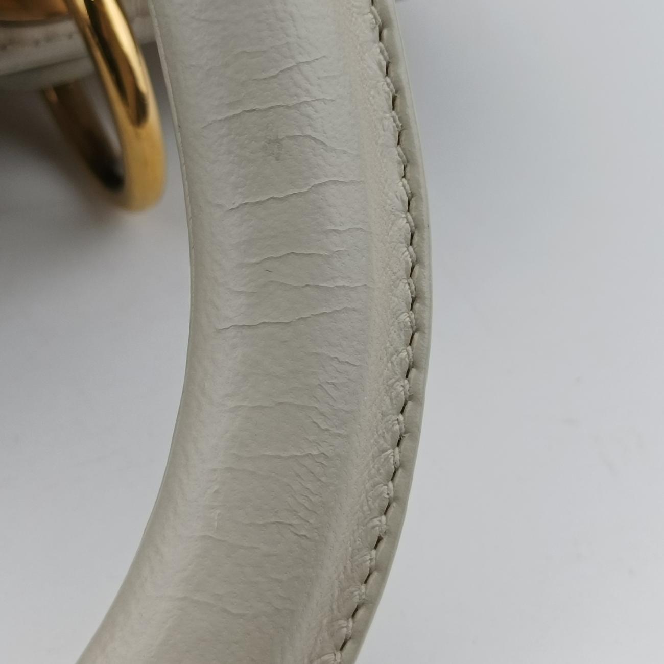 Lady DiorWhitelambskin16-BO-0117レディディオールホワイトラムスキン16-BO-0117