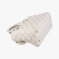 Lady DiorWhitelambskin16-BO-0117レディディオールホワイトラムスキン16-BO-0117
