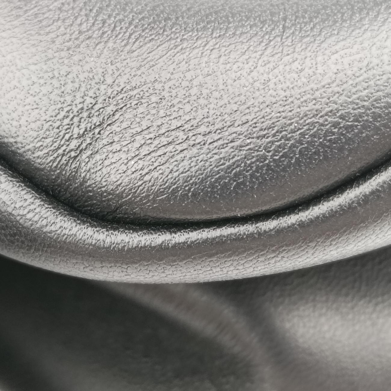 Padded Nappa triangleBlacklambskin1BA3157/Dパデッド ナッパ トライアングルブラックラムスキン1BA3157/D