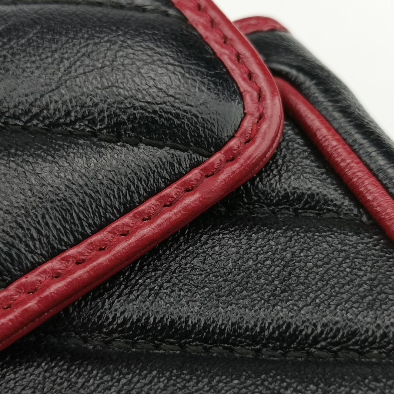 GG MarmontBlackLeather574969GGマーモントブラックレザー574969