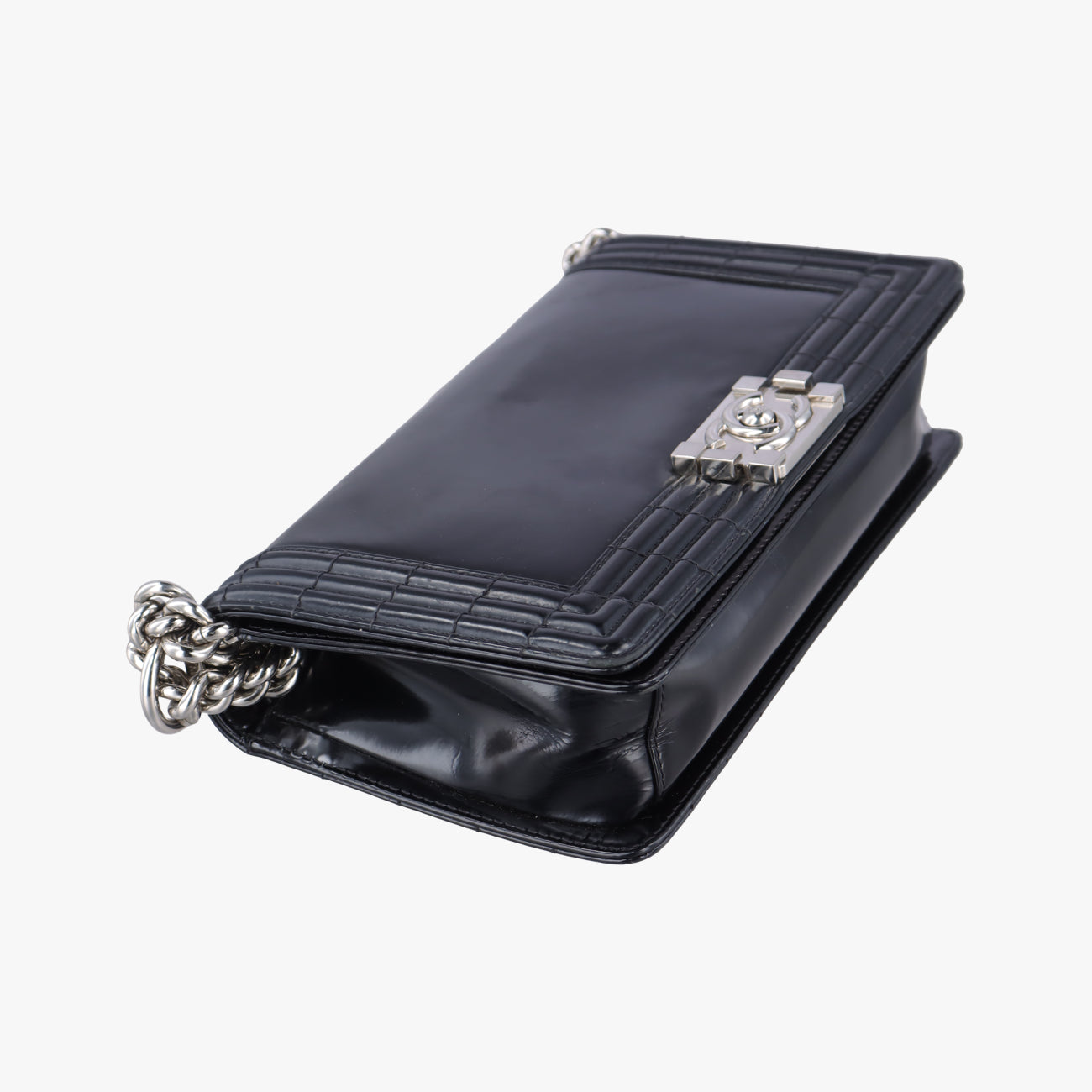 BOY CHANELBlackPatent leatherA6701817002694ボーイシャネルブラックパテントA6701817002694
