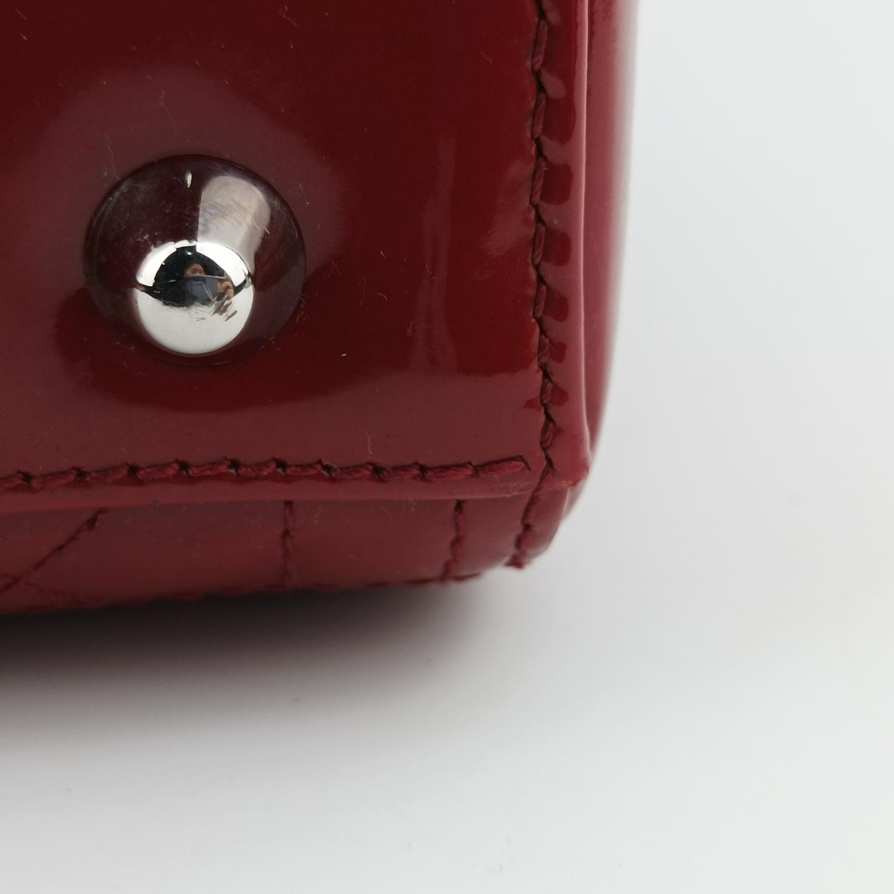 Lady DiorRedpatent16-BO-0112 Bレディディオールレッドパテント16-BO-0112 B