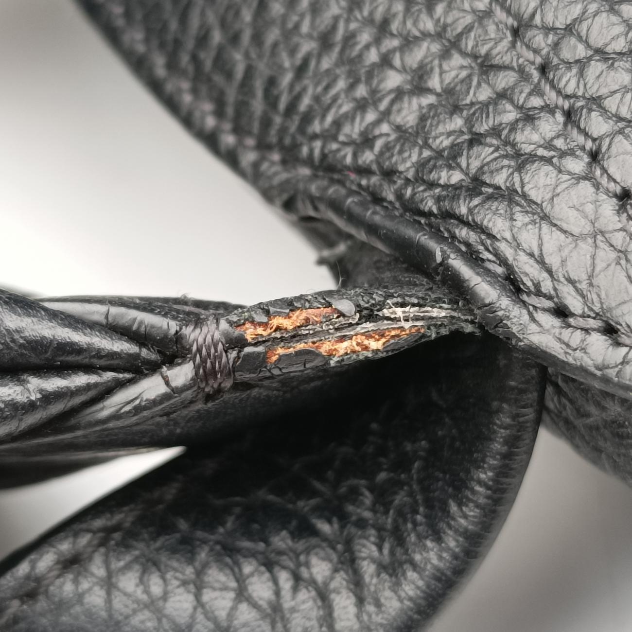 ARMANDNoirTaurillon LeatherM42687FO2166アルマンドノワールトリヨンレザーM42687FO2166