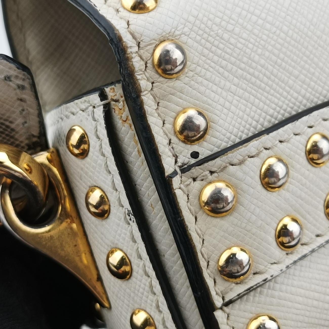 Studded　CahierWhiteSAFFIANO LeatherB5045M180 5スタッズ　カイエホワイトサフィアーノレザーB5045M180 5