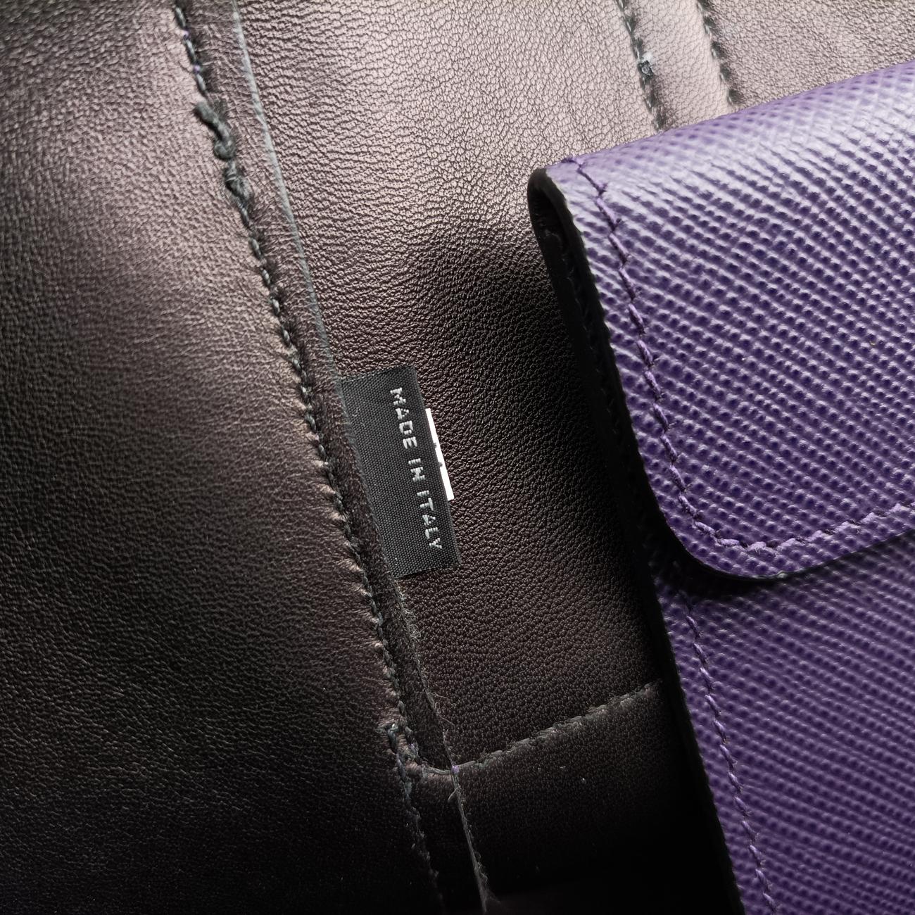 Turn LockPurple x BlackSAFFIANO LeatherBN2821239/Aターンロックパープル×ブラックサフィアーノレザーBN2821239/A