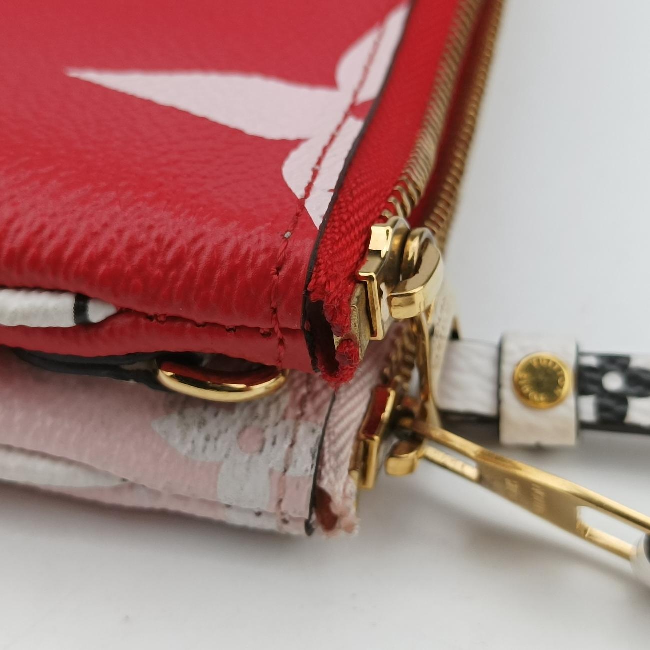 Pochette Double ZipROUGEMonogram  GiantM67561GI1129ポシェットドゥーブルジップルージュモノグラム ジャイアントM67561GI1129