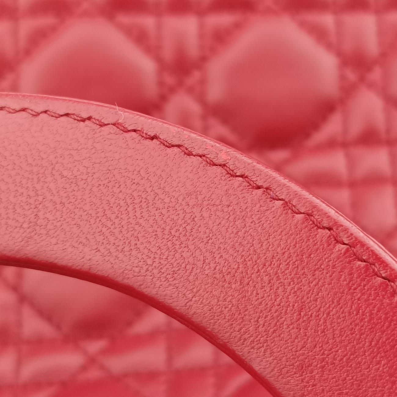 Cannage Quilted Lady DiorRedLambskin26-MA-0059レディ ディオール キルティング カナージュレッドラムスキン26-MA-0059