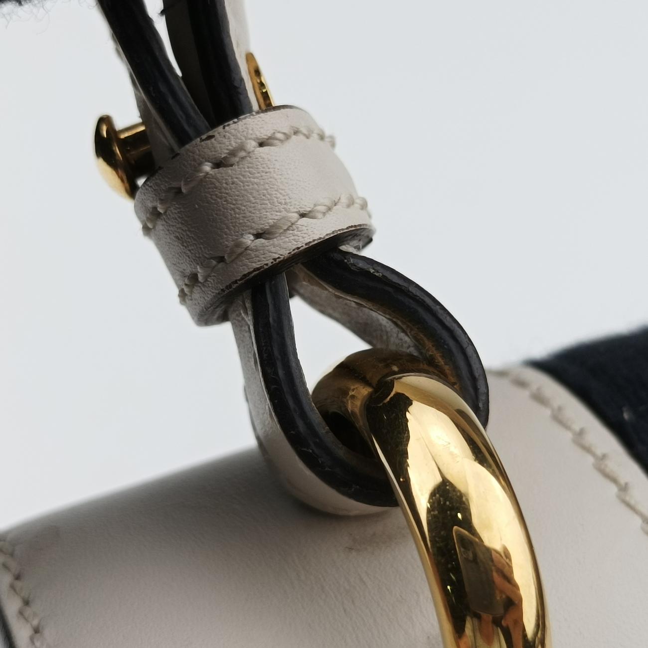 SylvieWhiteLeather470270H023363966シルヴィホワイトレザー470270H023363966