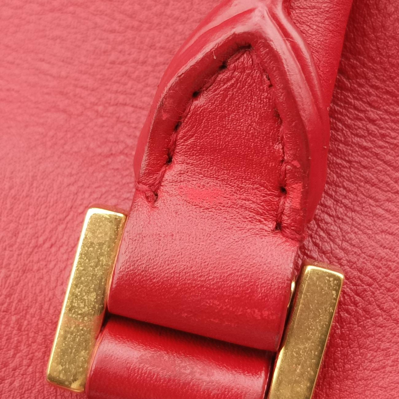Y Ligne Petit CabasRedLeather311210311210.529258Yライン プチカバスレッドレザー311210311210.529258