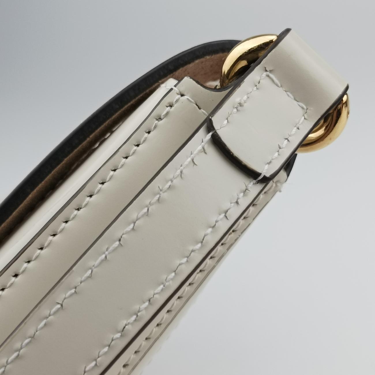 traforata floraWhiteLeather550138D027265304トラフォラータ フローラホワイトレザー550138D027265304