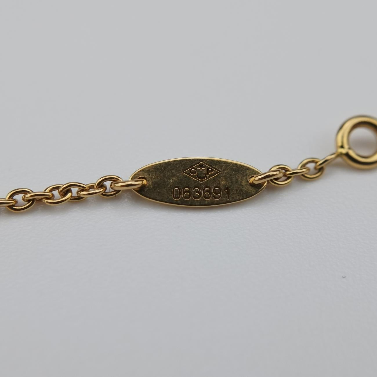 Rose des Vents medallion　GoldenAU750063691ローズデヴァン メダリオンゴールドAU750063691