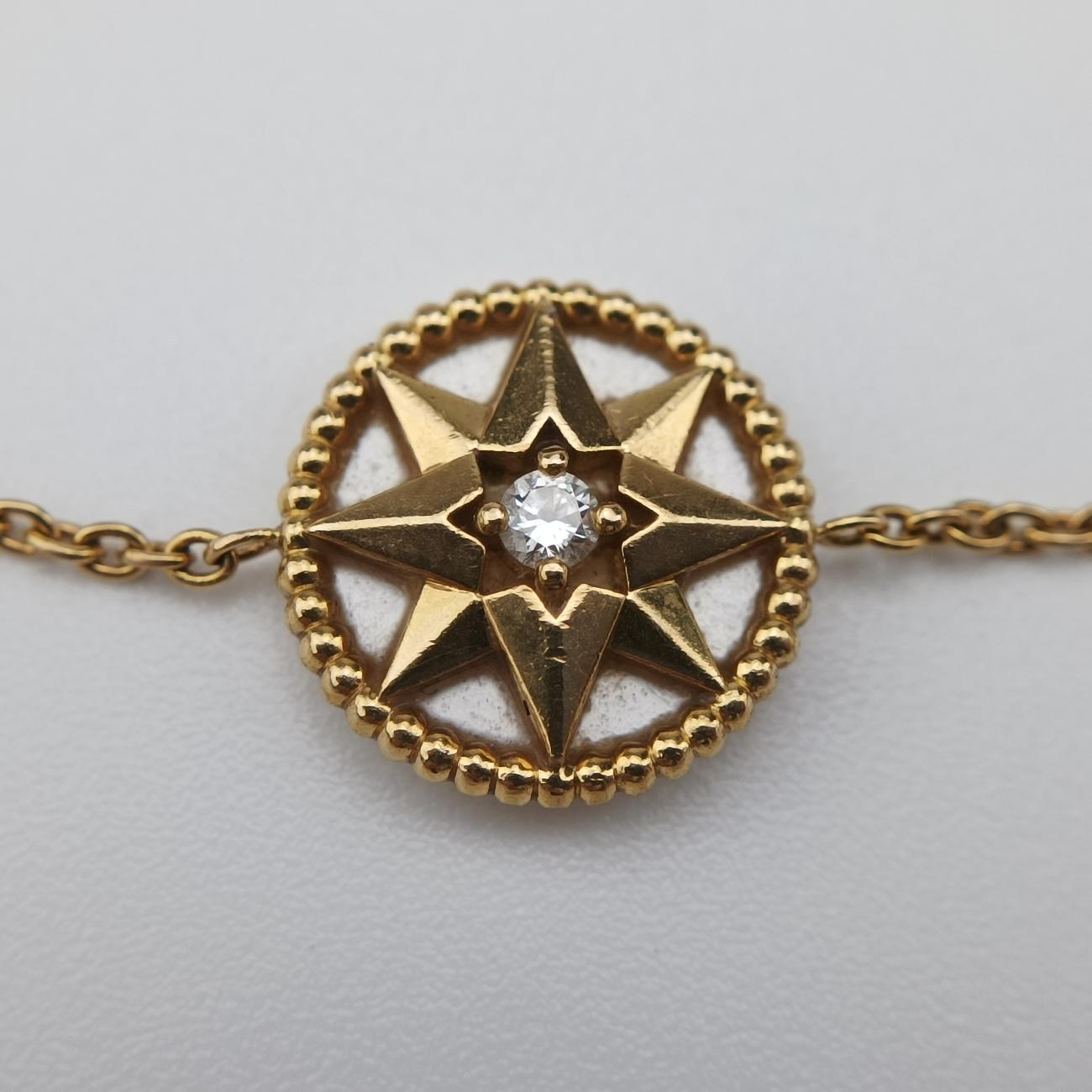 Rose des Vents medallion　GoldenAU750063691ローズデヴァン メダリオンゴールドAU750063691
