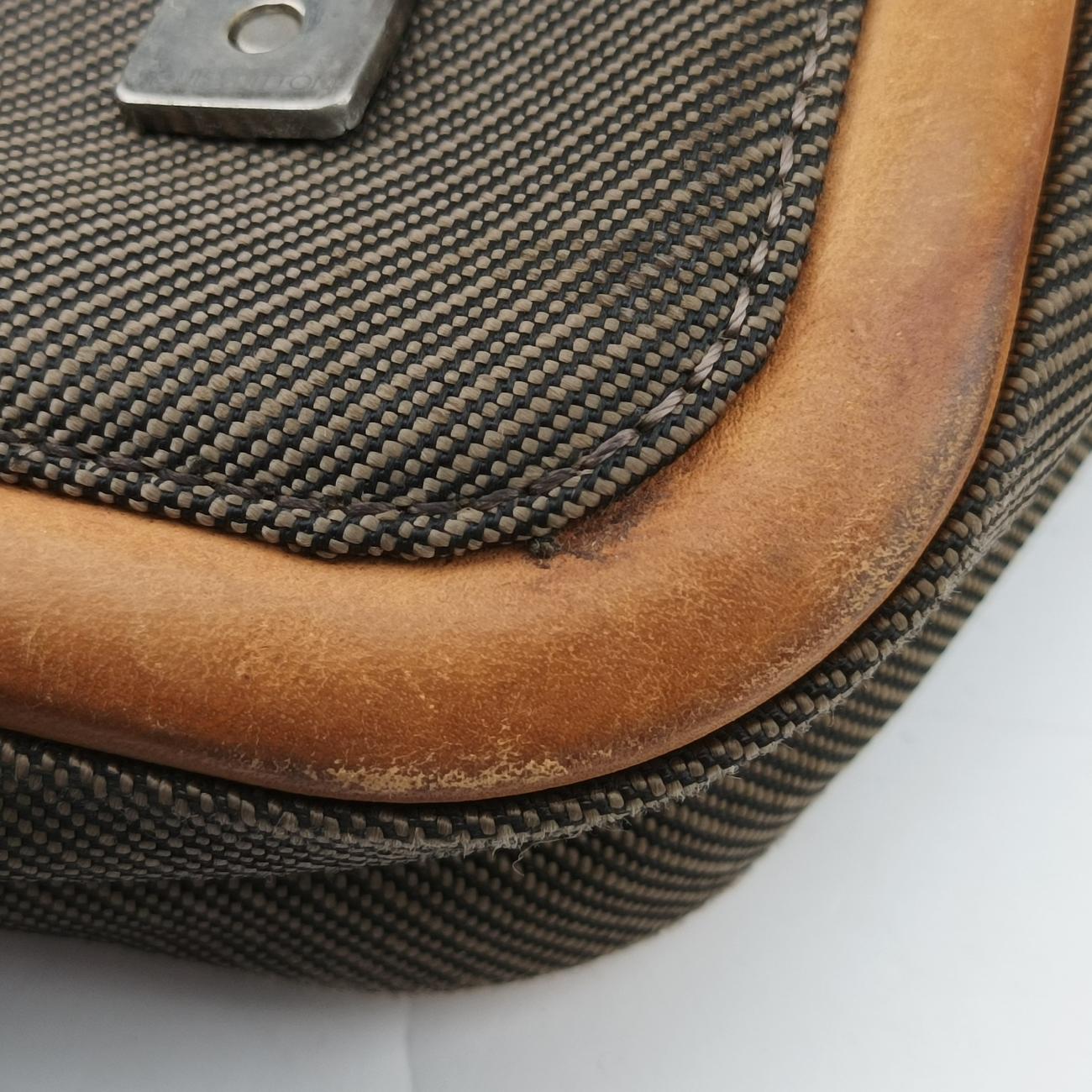 Damier Geant MessagerTailDamier Geant CanvasM93226VI0065ダミエジェアン メッセンジャーテールダミエジェアンキャンバスM93226VI0065