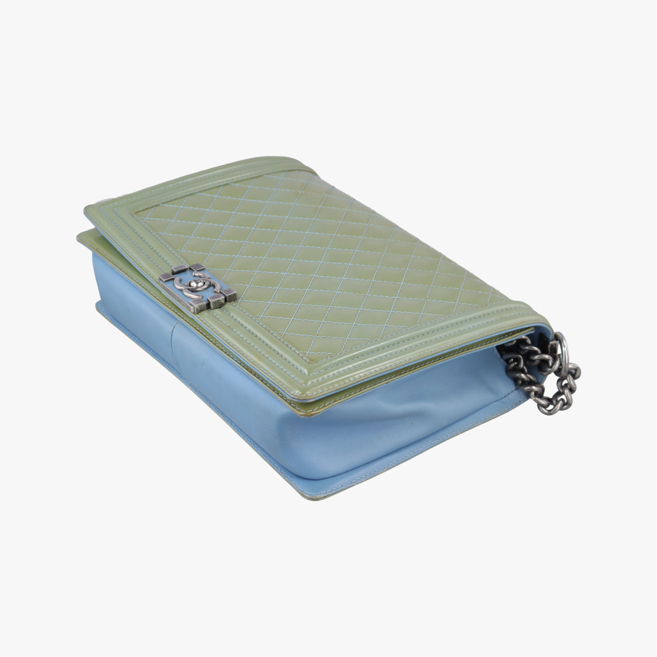 BOY CHANELGreenPatent LeatherA6708717953956ボーイシャネルグリーンパテントA6708717953956