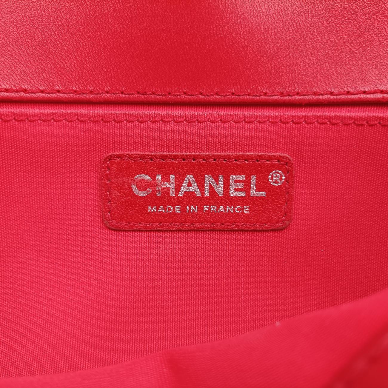 BOY CHANELRedlambskinA6708620899758ボーイシャネルレッドラムスキンA6708620899758