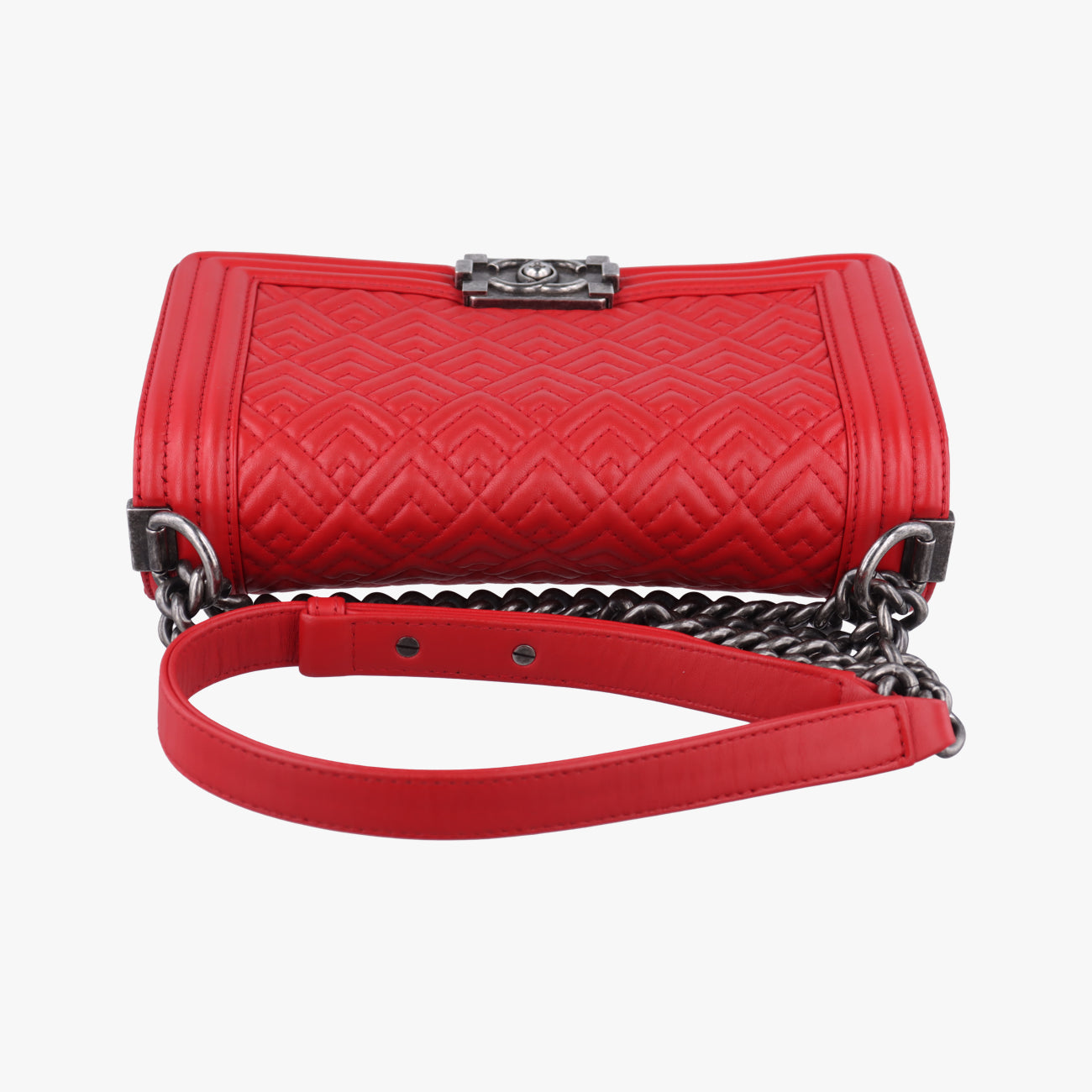 BOY CHANELRedlambskinA6708620899758ボーイシャネルレッドラムスキンA6708620899758